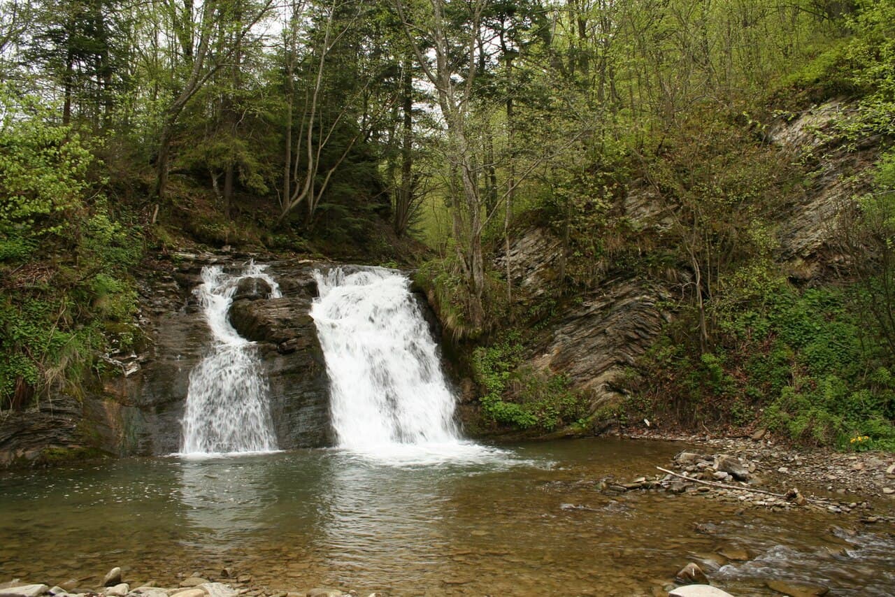 Hurkalo Waterfall