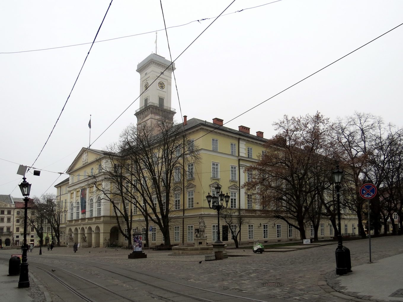 Дворик Львівської Ратуші