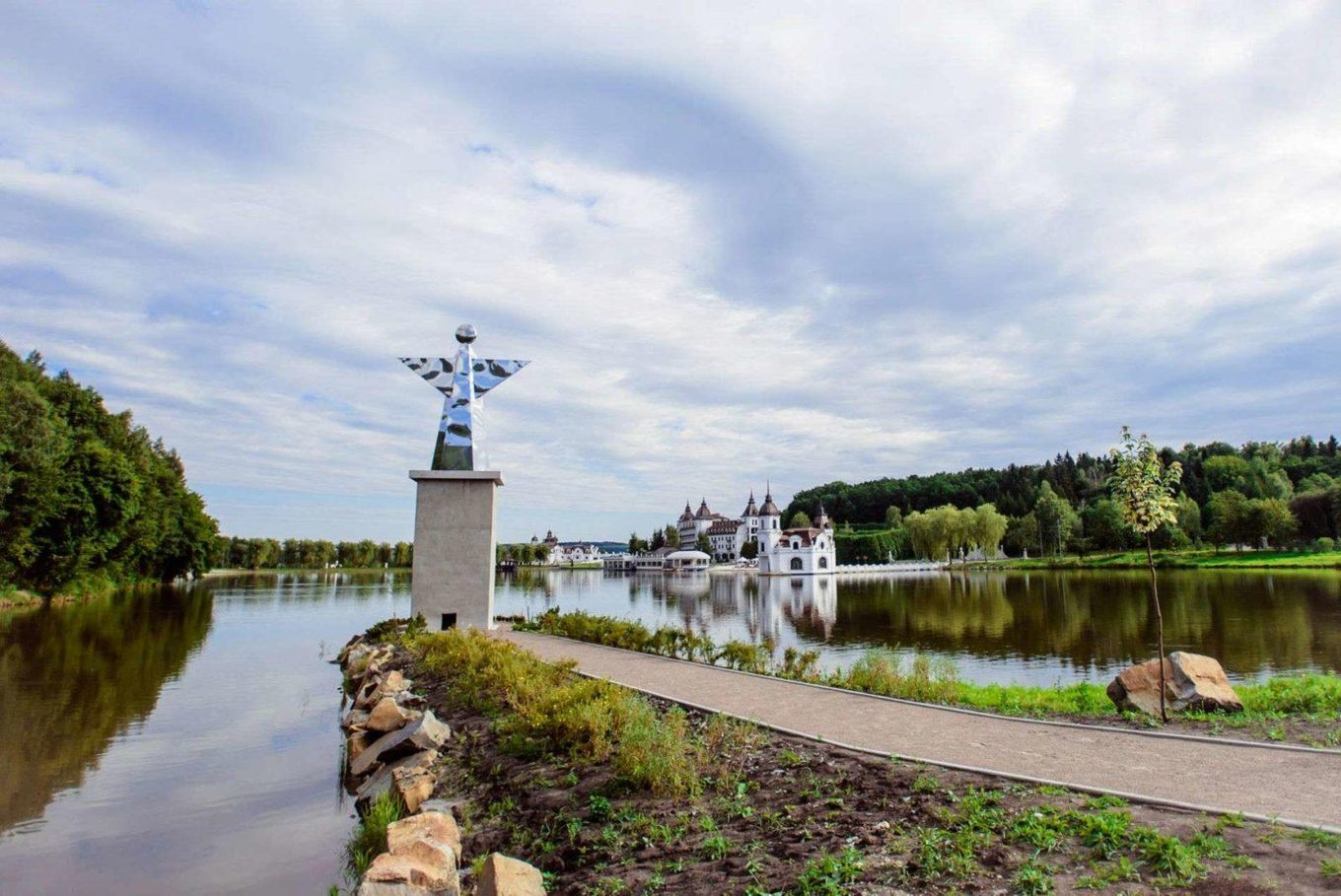 Edem Resort Lake & Beach