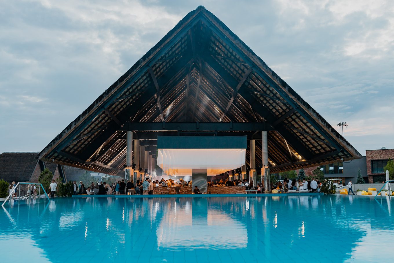 Island Beach Club